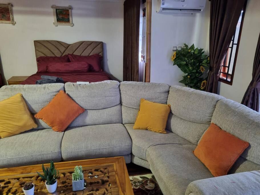 Suci'S Friendly Apartments Mataram Exteriér fotografie